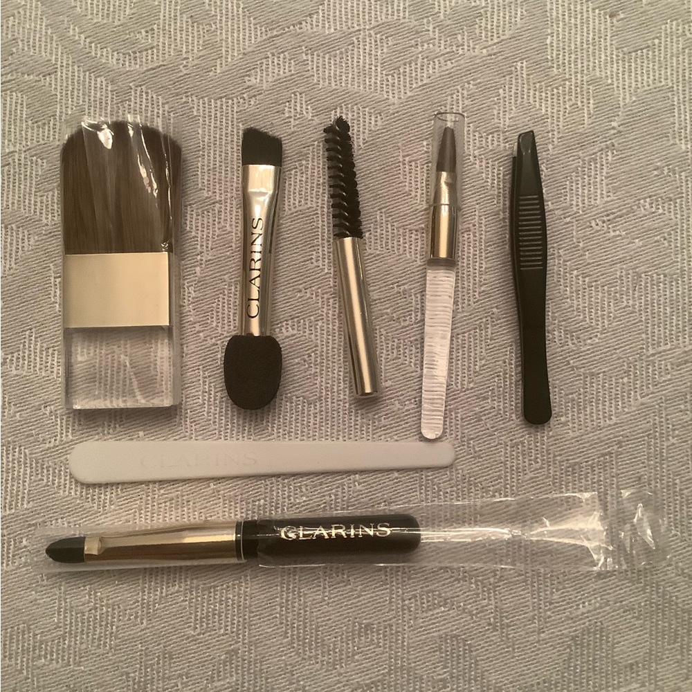 Clarins 7pcs Mini Brush NEW